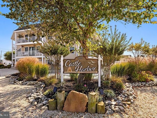 1810 CENTRAL AVENUE, Unit 1, SHIP BOTTOM, NJ 08008