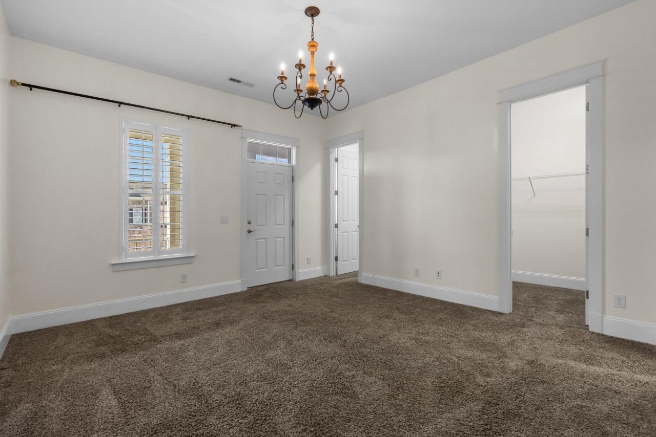 2794 Howard Ave. Photo 27