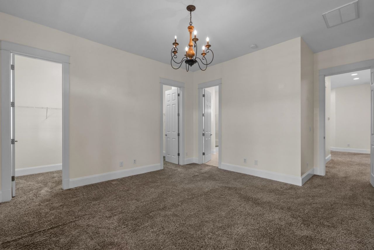 2794 Howard Ave. Photo 28