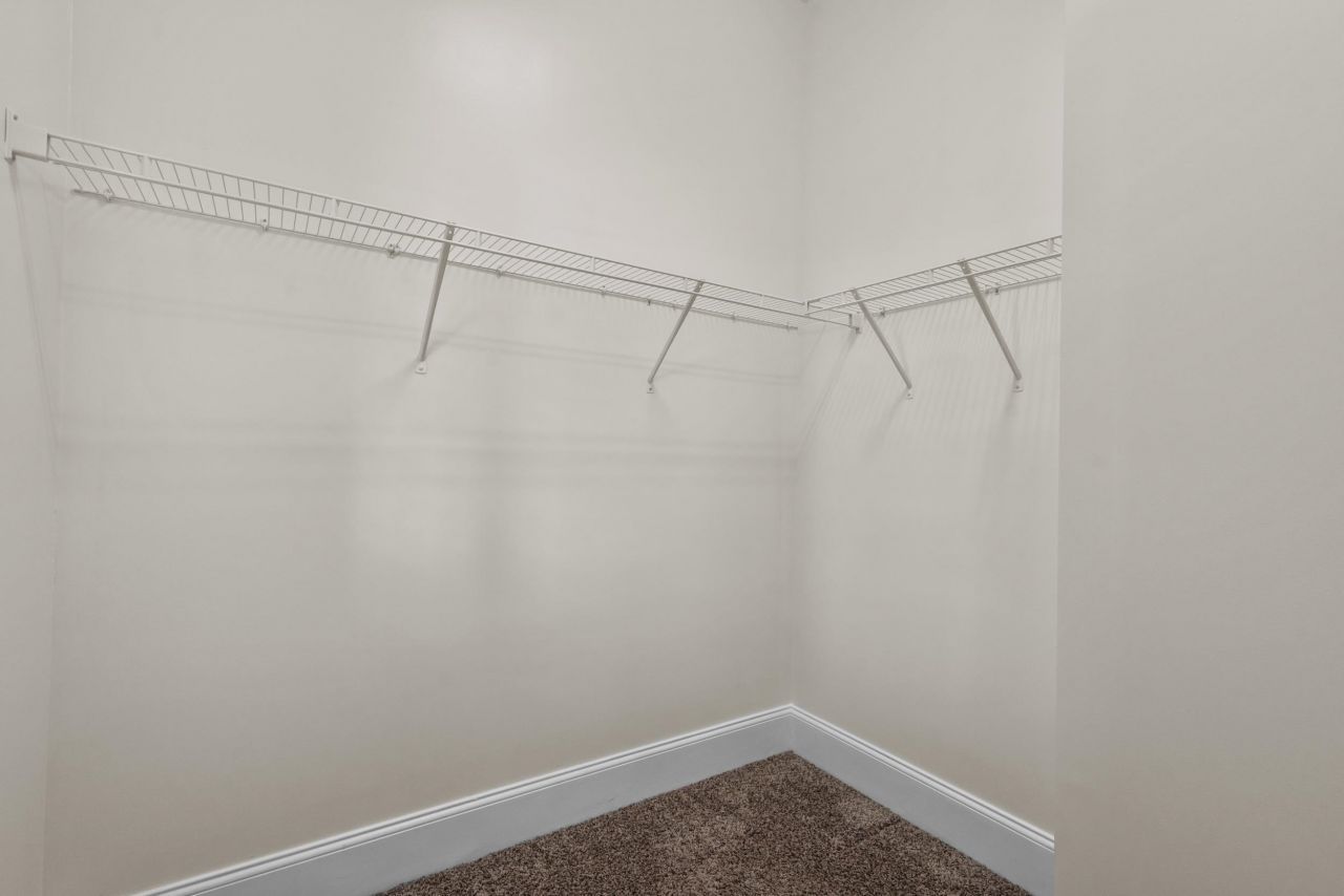 2794 Howard Ave. Photo 32