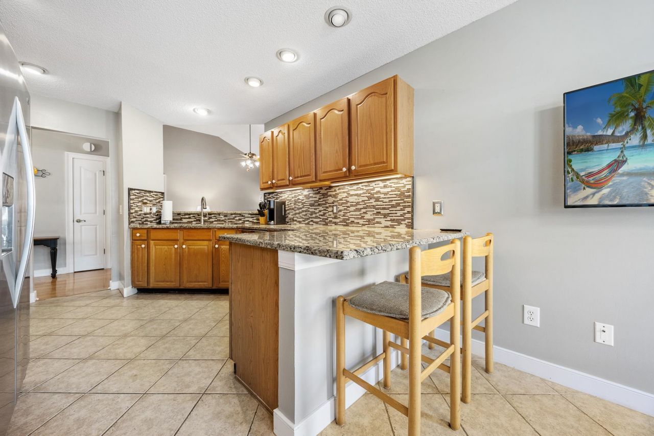 4230 Edgefield Rd. Photo 15