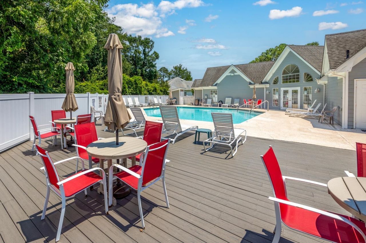 4230 Edgefield Rd. Photo 44