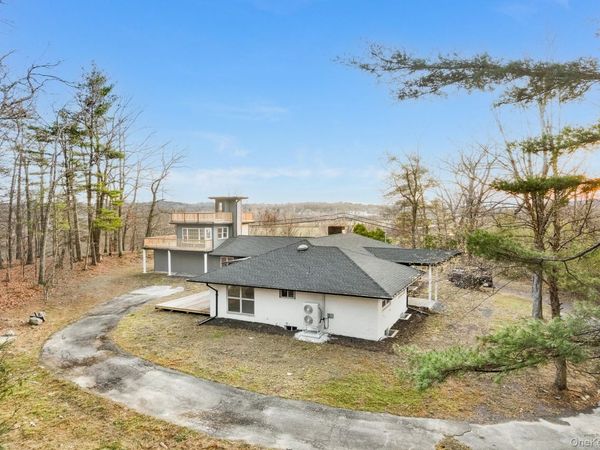 233 Forest Hill Drive , Kingston, NY 12401