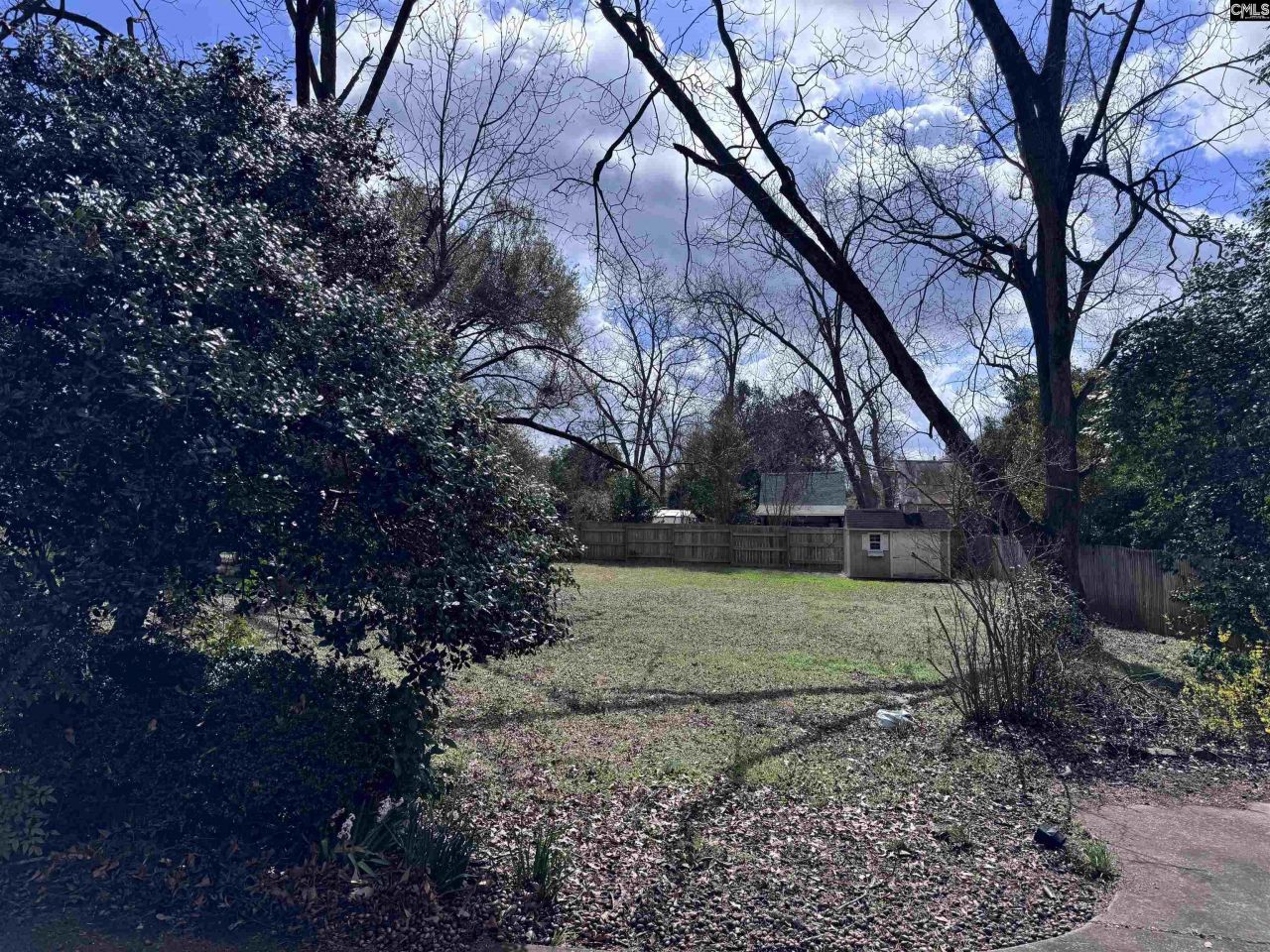 213 Hudson Street Photo 13