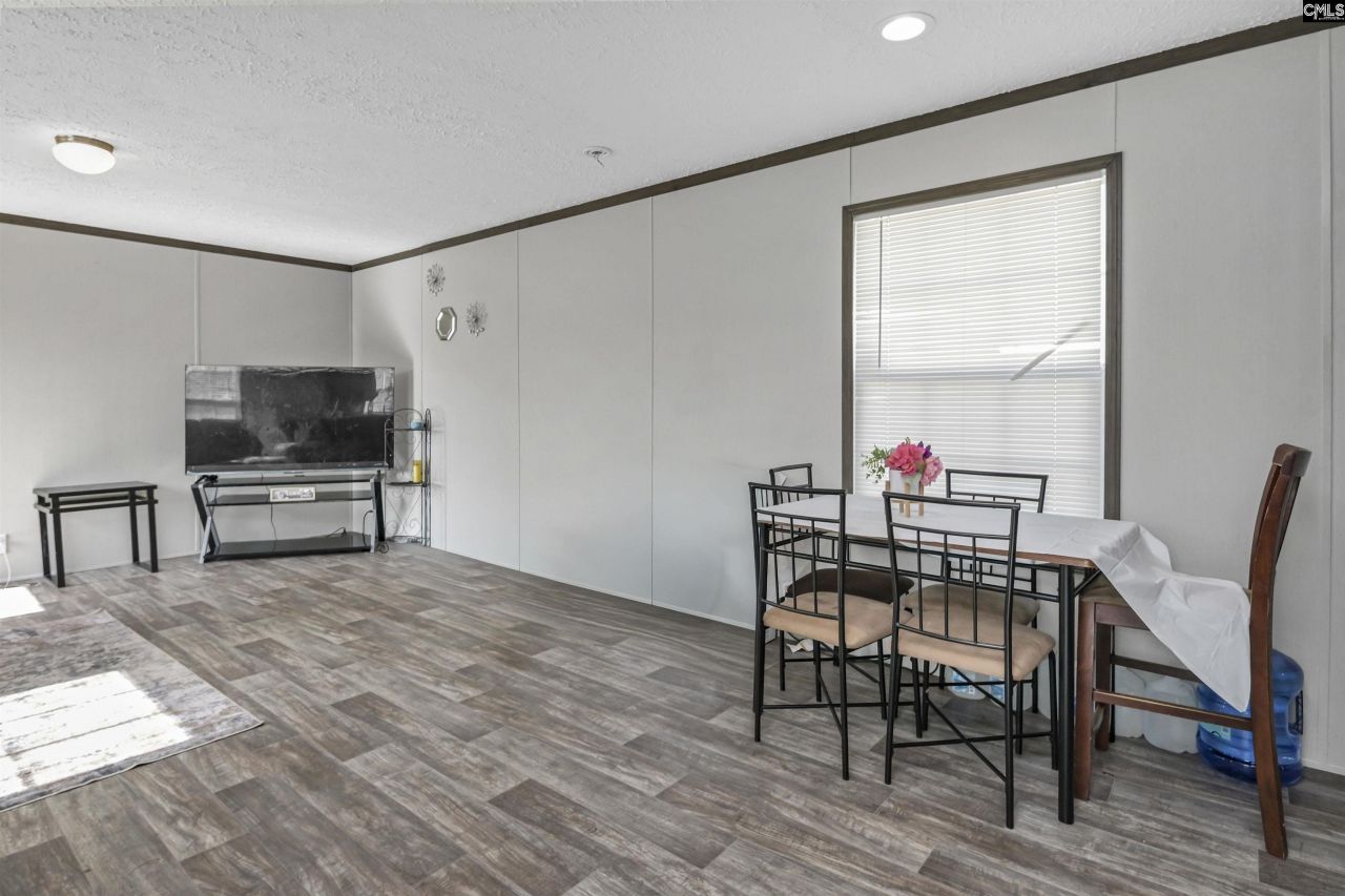 3615 Percival Road  Photo 11