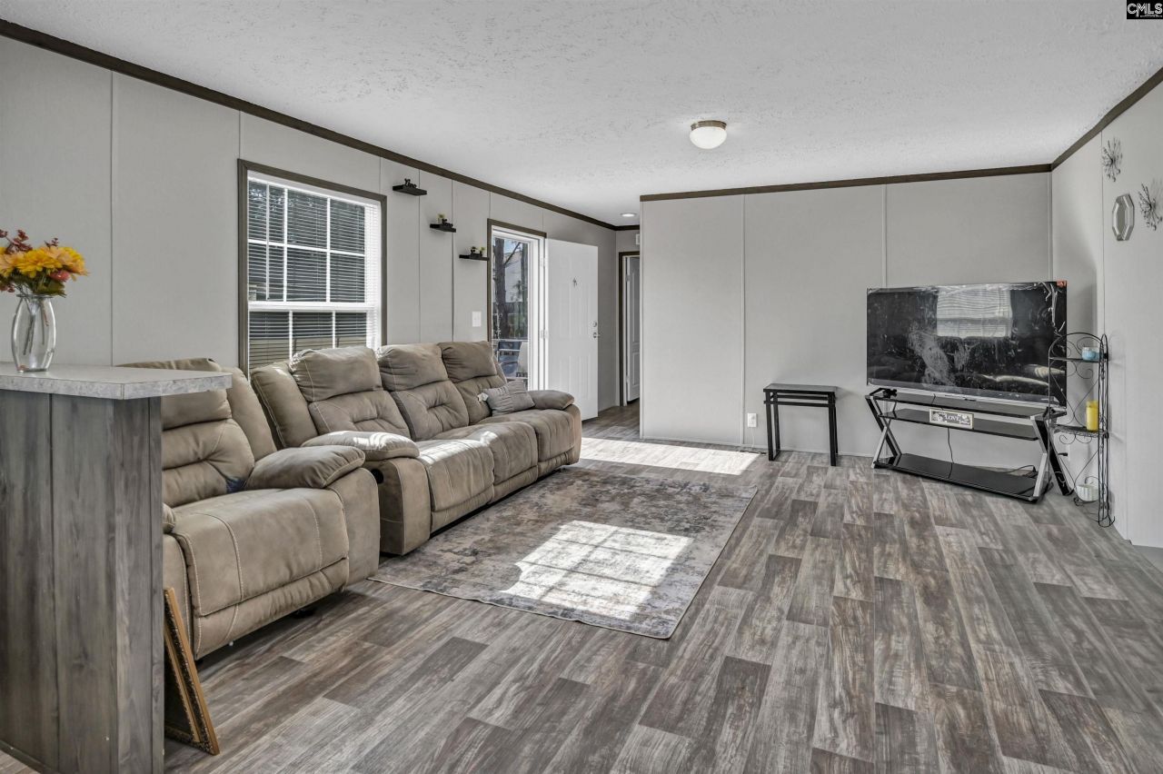 3615 Percival Road  Photo 12