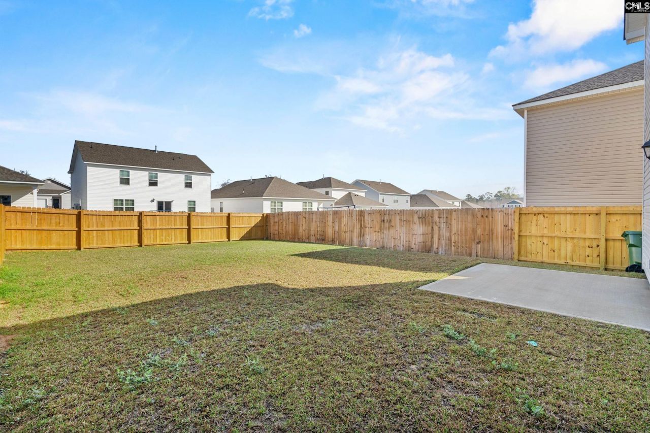 532 Edgetree Drive Photo 13