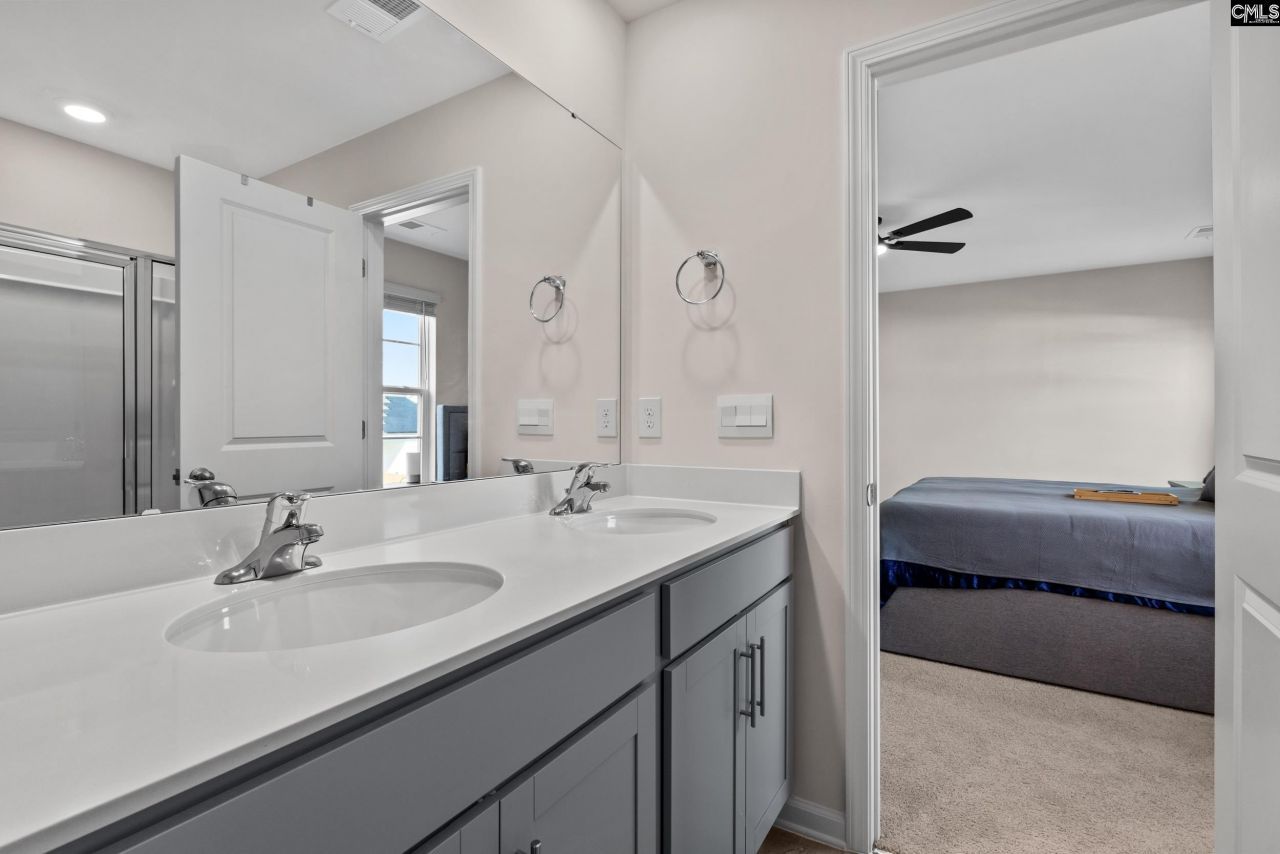 532 Edgetree Drive Photo 23