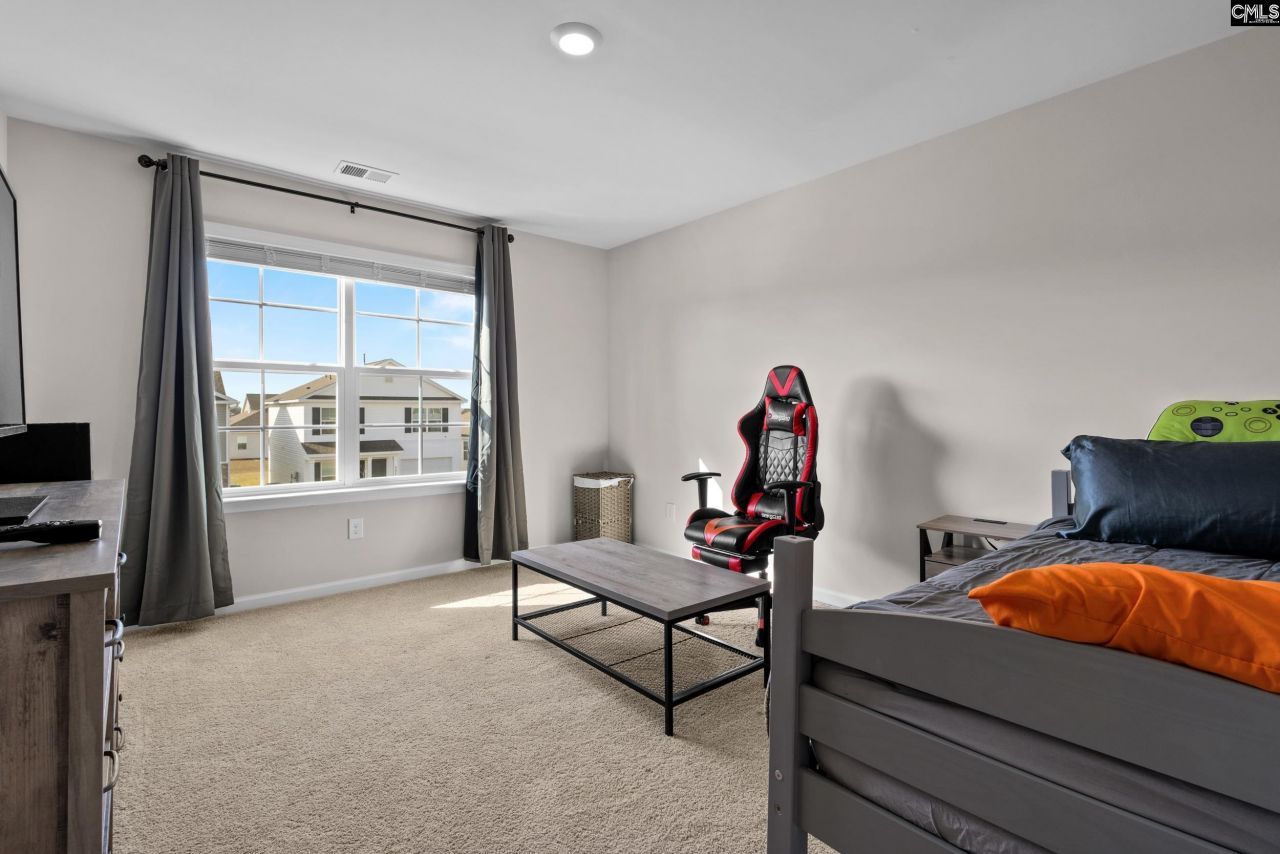 532 Edgetree Drive Photo 27