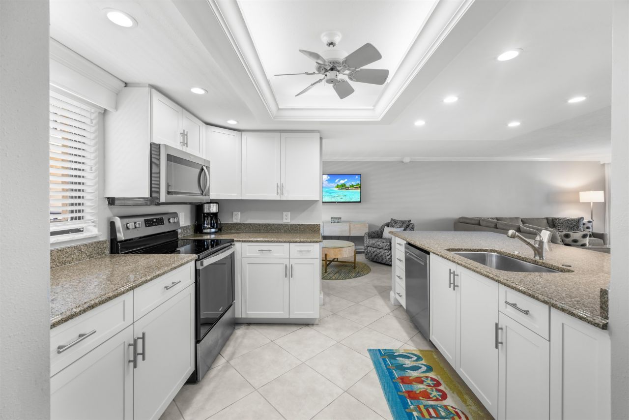 1401 Middle Gulf Dr, Unit 305R, Sanibel, FL 33957 Photo