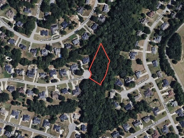 3225 Haleys Way SE, Conyers, GA 30013