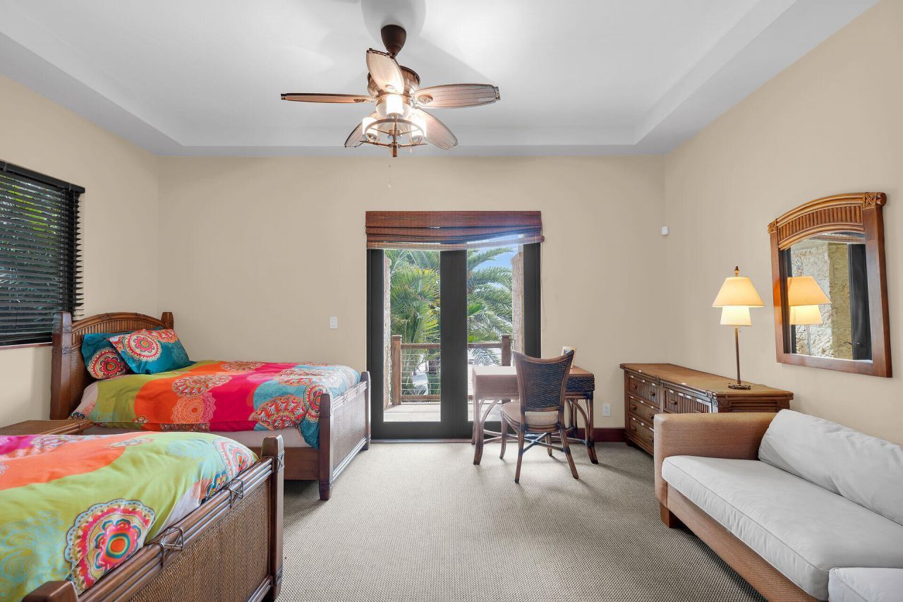 352 Sound Drive, Key Largo, FL 33037 Photo