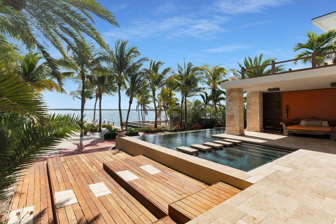 352 Sound Drive, Key Largo, FL 33037 Photo