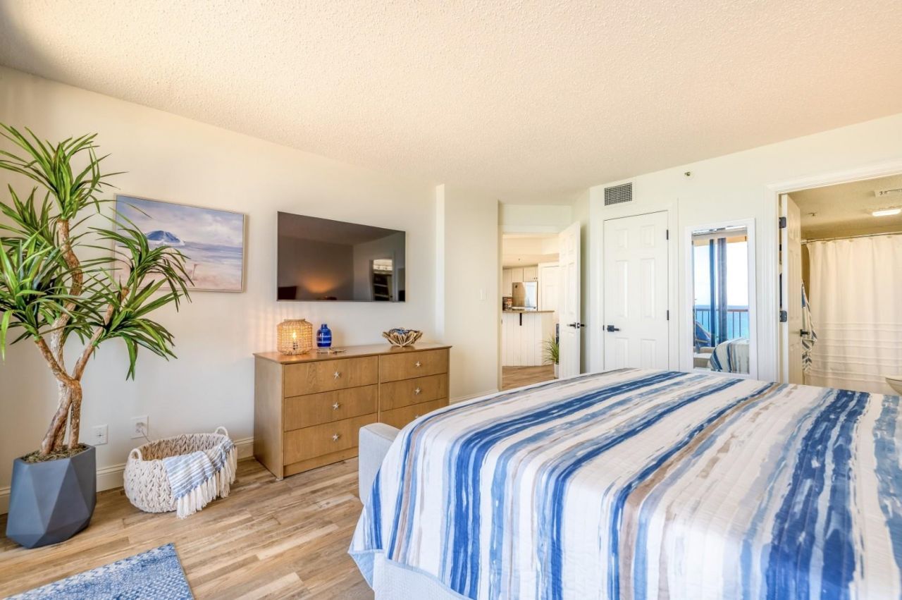 5308 N Ocean Blvd. Photo 16