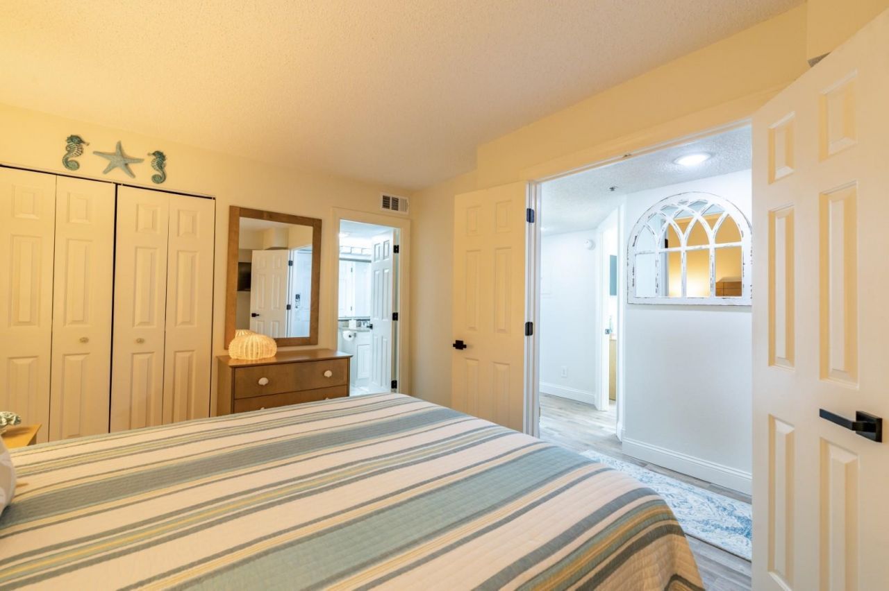 5308 N Ocean Blvd. Photo 20