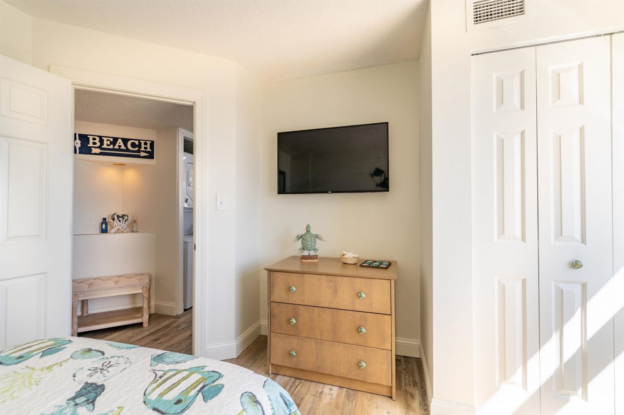 5308 N Ocean Blvd. Photo 24