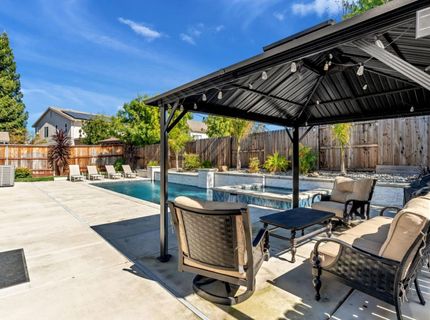 9700 Glacier Creek Way, Elk Grove, CA 95624 Photo