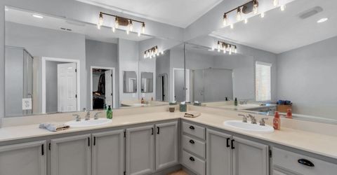 9700 Glacier Creek Way, Elk Grove, CA 95624 Photo