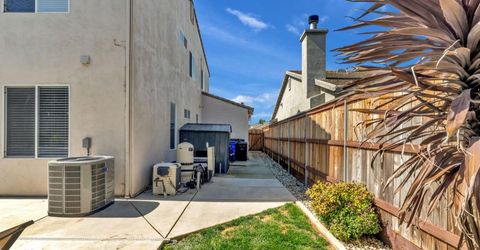 9700 Glacier Creek Way, Elk Grove, CA 95624 Photo