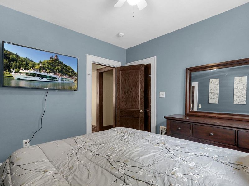 366 Berkeley Road , Columbus, OH 43205 Photo 15