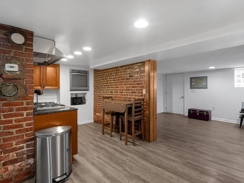 366 Berkeley Road , Columbus, OH 43205 Photo 33