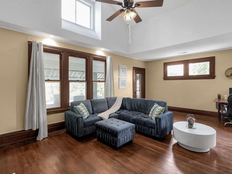 366 Berkeley Road , Columbus, OH 43205 Photo 5