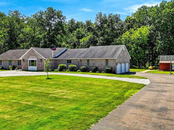 5531 State Route 752, Ashville, OH 43103