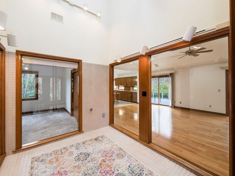 3480 Boxelder Place , Columbus, OH 43221 Photo 5