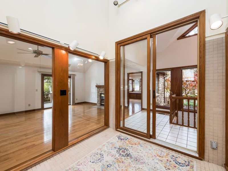 3480 Boxelder Place , Columbus, OH 43221 Photo 6