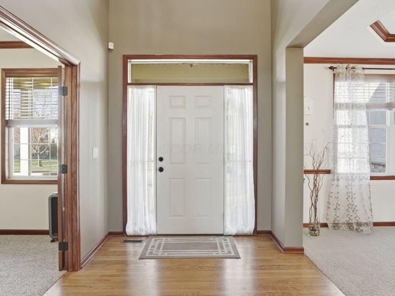 8921 Laurel Way , Pickerington, OH 43147 Photo 7