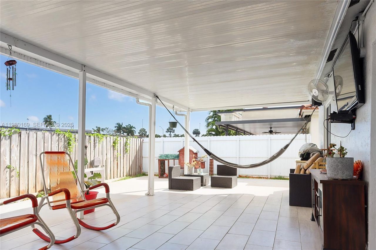 11397 SW 185th Ter, Miami, FL 33157 Photo