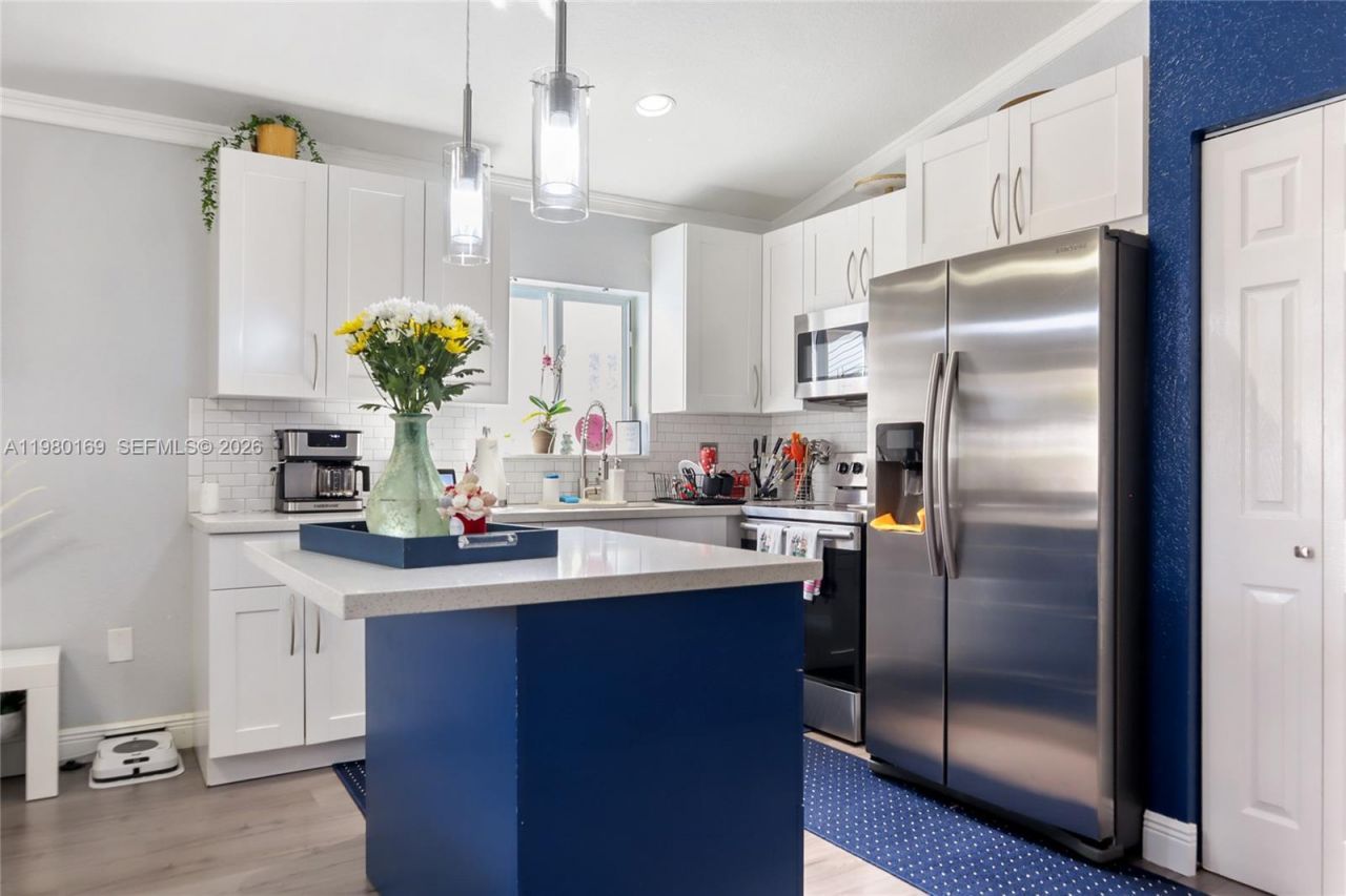 11397 SW 185th Ter, Miami, FL 33157 Photo