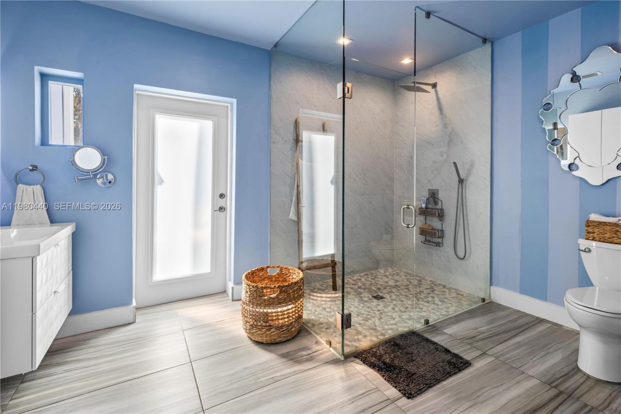 1121 NE 85th St , Miami, FL 33138 Photo