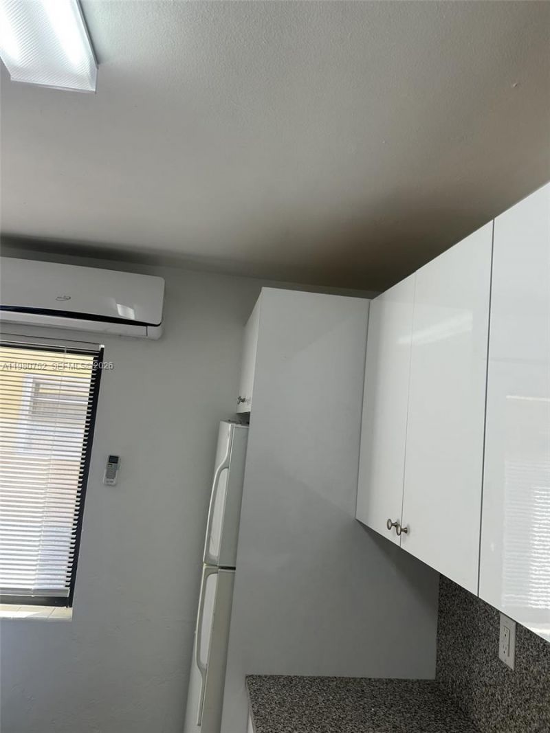 34 W 31st St , Unit 4, Hialeah, FL 33012 Photo