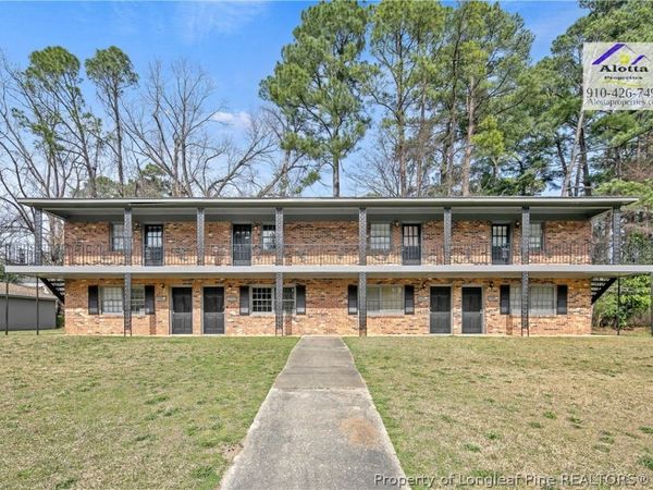 4122 S Dowfield Drive , Fayetteville, NC 28311