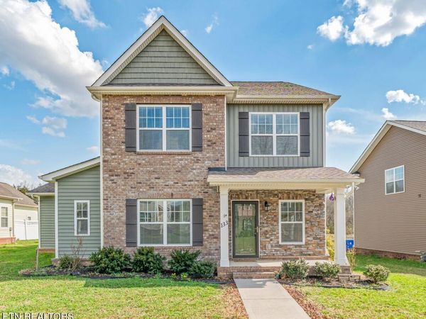 133 Fallberry St, Oak Ridge, TN 37830