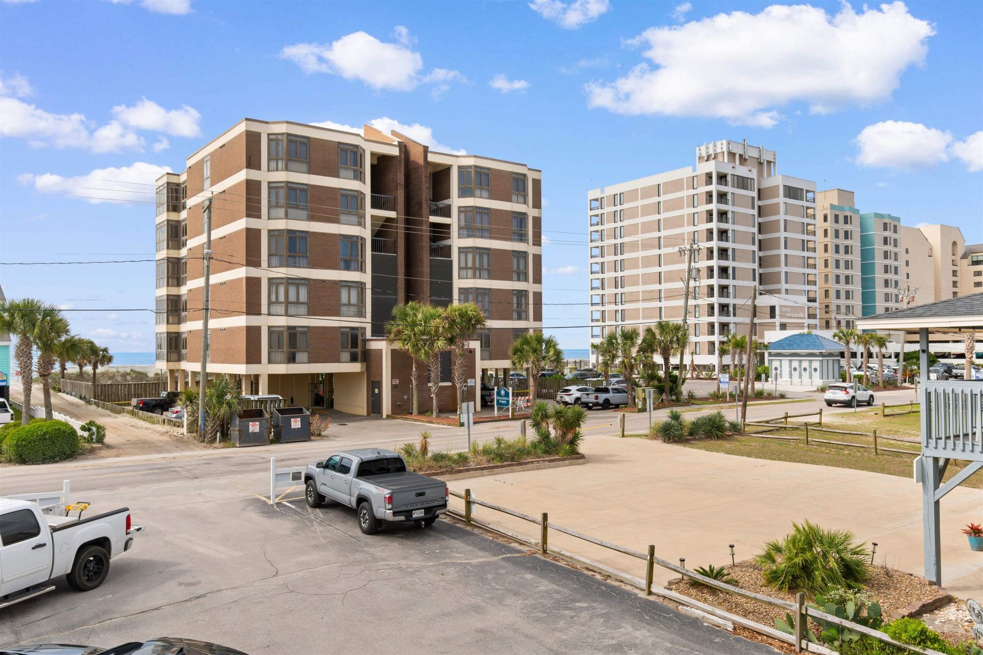 6301 Ocean Blvd. N Photo 14