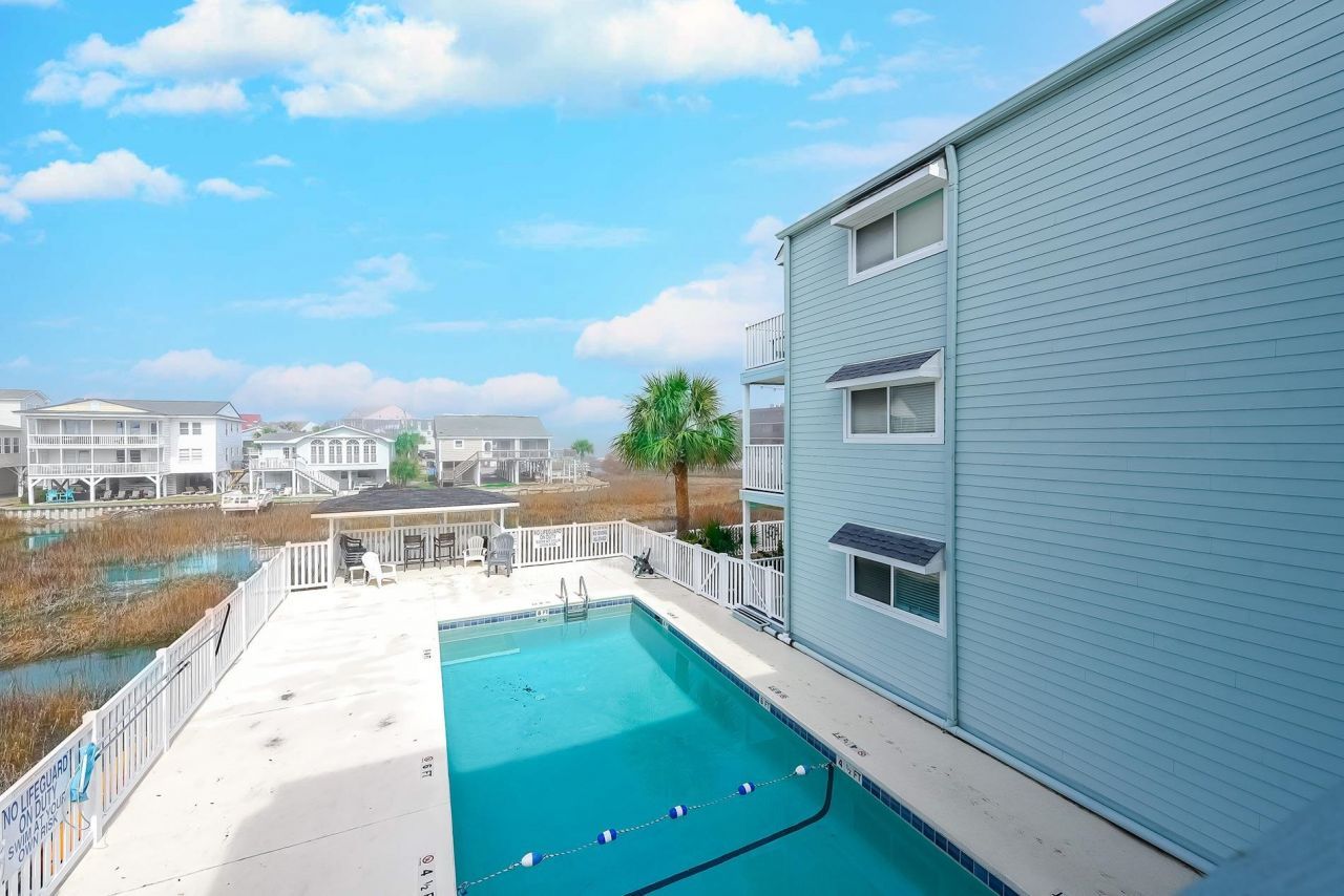 6301 Ocean Blvd. N Photo 20