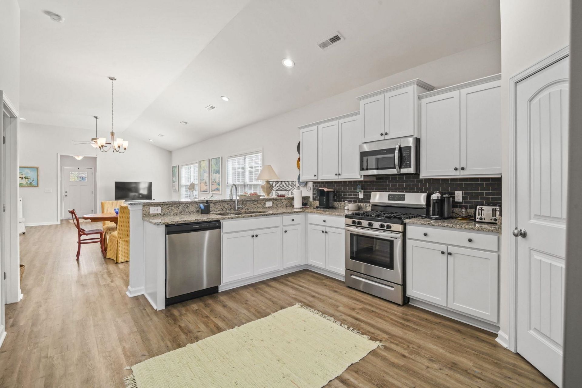 513 Antebellum Ln. Photo 11