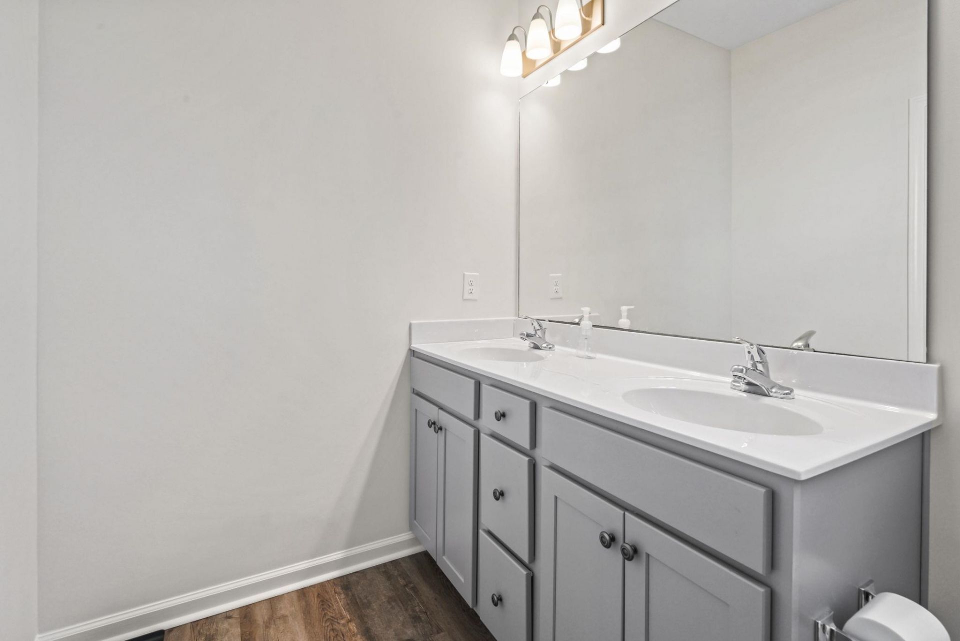 513 Antebellum Ln. Photo 20