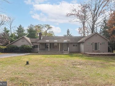 612 DOUBLE WOODS ROAD, LANGHORNE, PA 19047