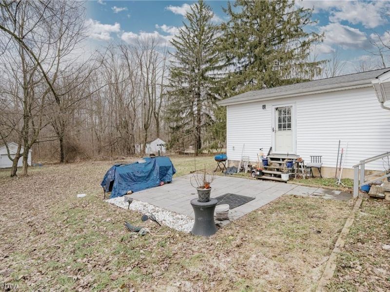 17446 Snyder Road , Chagrin Falls, OH 44023 Photo 23