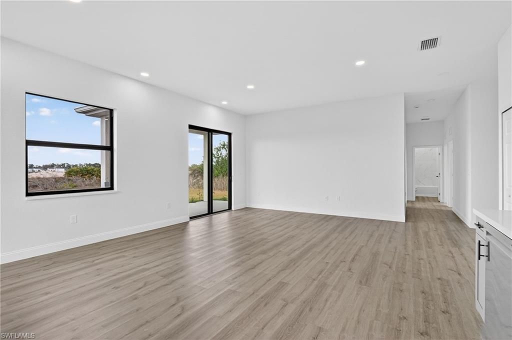 633 Cane St E, Lehigh Acres, FL 33974 Photo