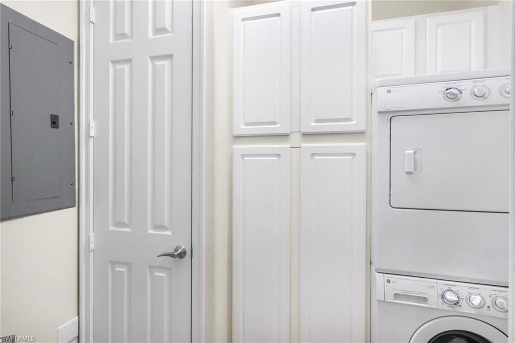 2040 Tarpon Bay Dr N, Unit 201, Naples, FL 34119 Photo