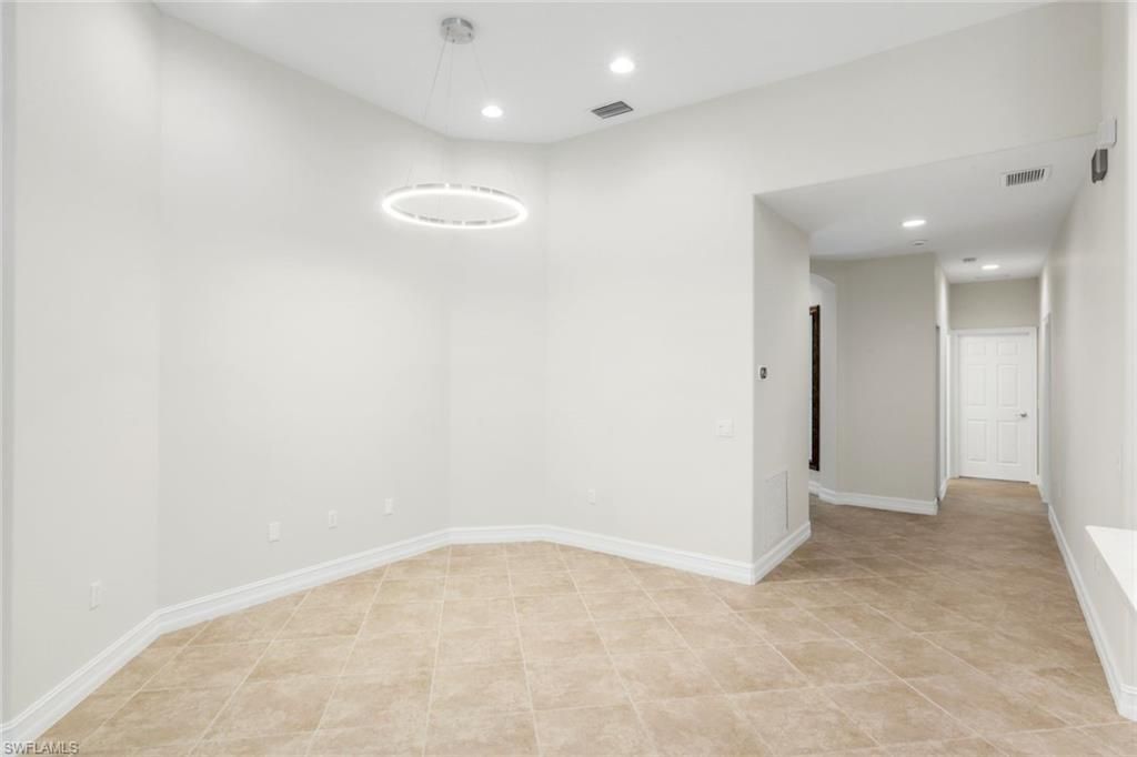 2040 Tarpon Bay Dr N, Unit 201, Naples, FL 34119 Photo