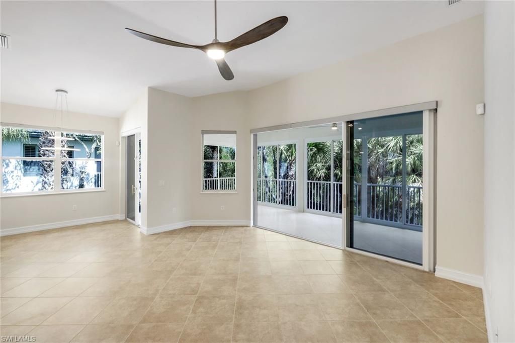 2040 Tarpon Bay Dr N, Unit 201, Naples, FL 34119 Photo