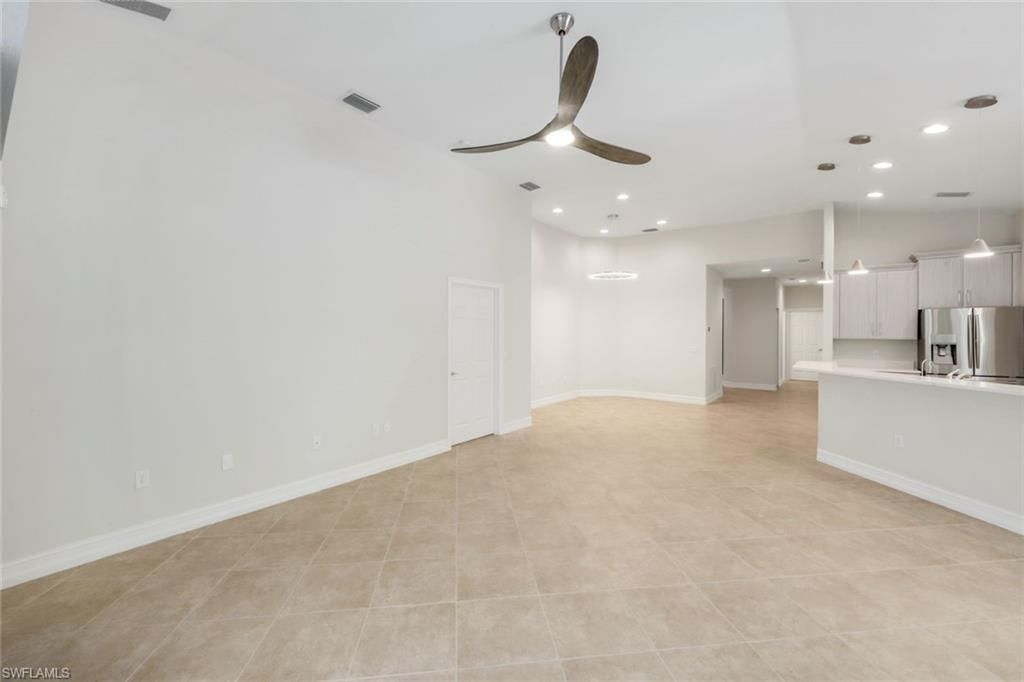 2040 Tarpon Bay Dr N, Unit 201, Naples, FL 34119 Photo