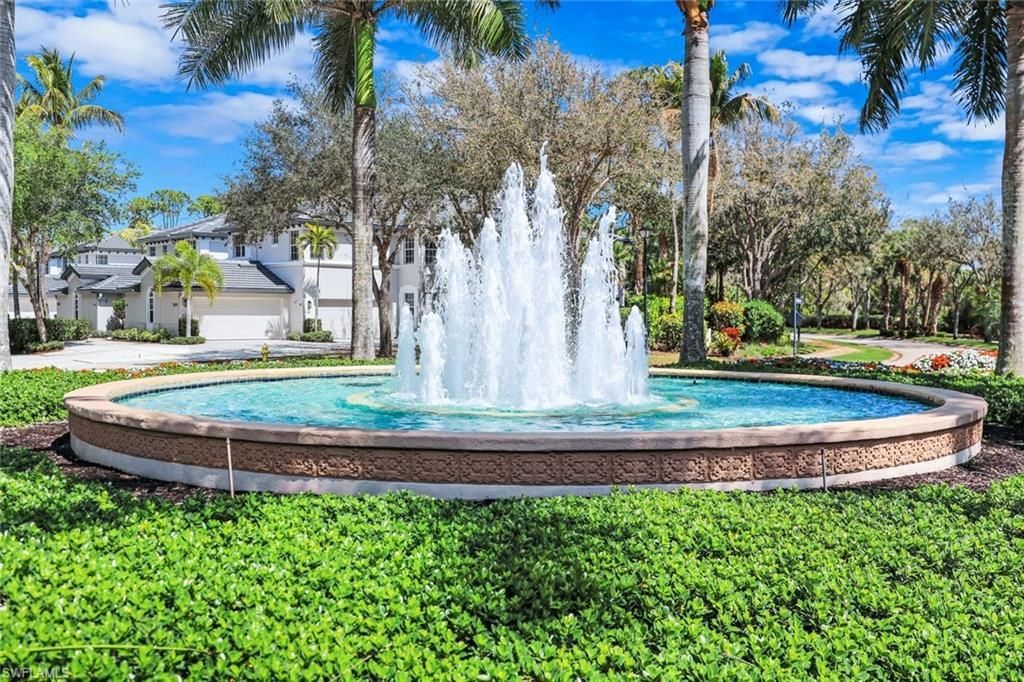 2040 Tarpon Bay Dr N, Unit 201, Naples, FL 34119 Photo