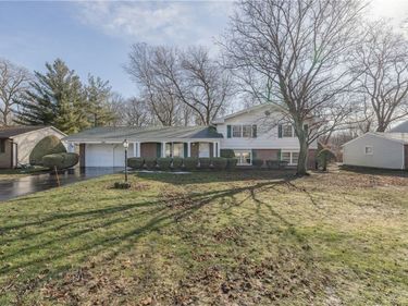 566 Black Walnut Drive, Rochester, NY 14615