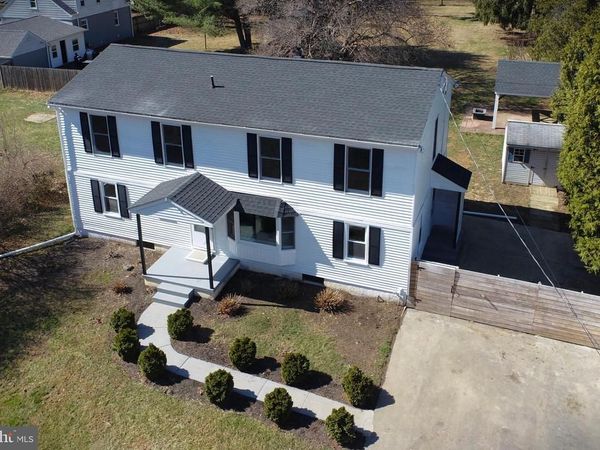 2301 SMITHS LANE, WILMINGTON, DE 19810